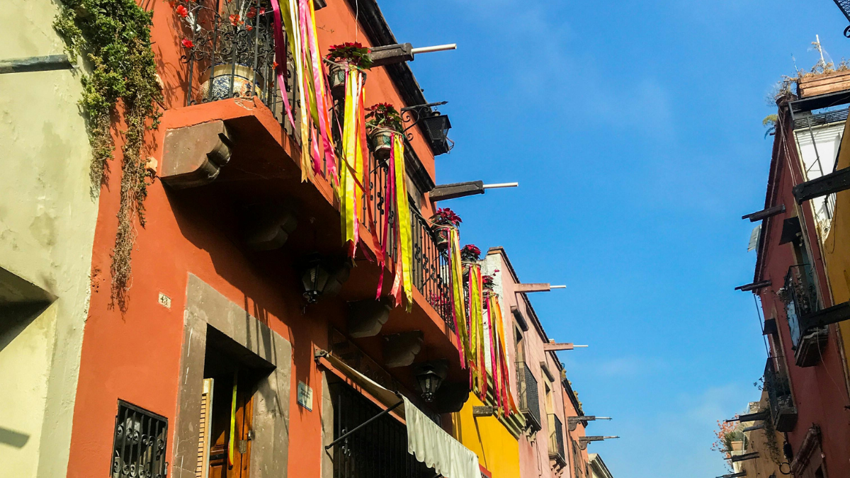 Villamartin Property: Golf, Beaches & Investment Potential